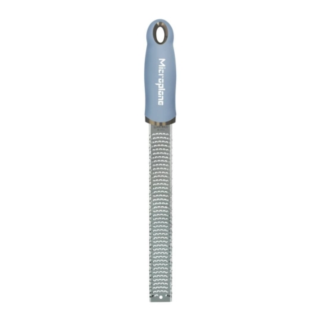 microplane-zester-azzurro-carta-da-zucchero.jpg